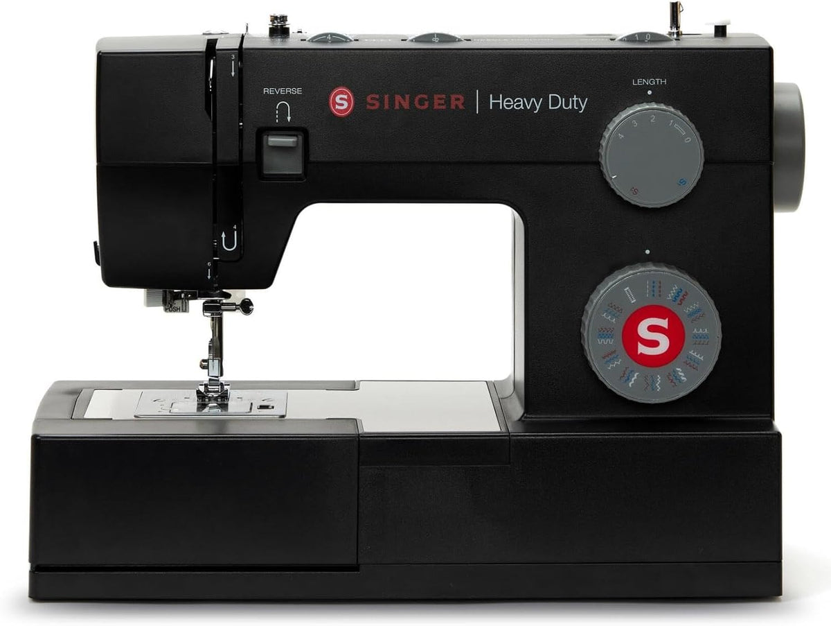 SINGER Heavy Duty 4432 Black Edition